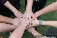 Spectrum Aggregation Strategies for Multi-Vendor Network Deployments