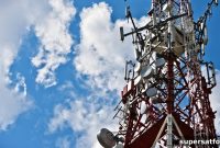 Mobile Network Testing in the UK: Current Challenges and Conflicts