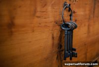 How Operators Help Preserve Memory Integrity