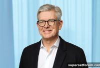 Ericsson CEO Urges Sweden to Reverse Huawei Ban